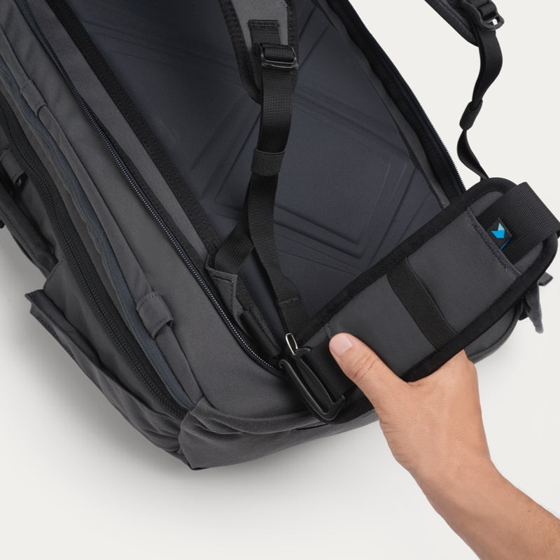Minaal Hip Pads - Connect to Carry-on